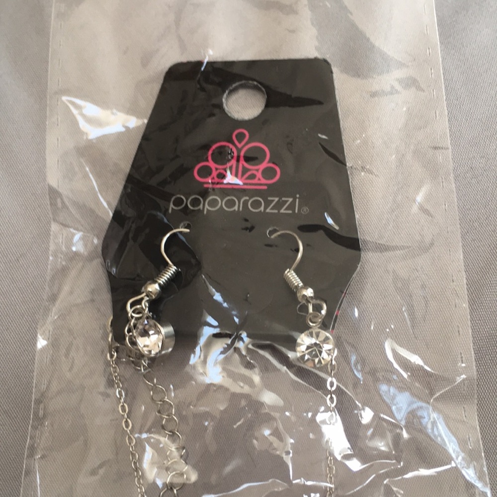 Necklace - Picture 3 of 3